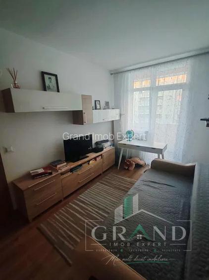 Apartament 3 Camere | Etaj 4 | 50 MP | Balcon | Petfriendly | Iris/Oasului