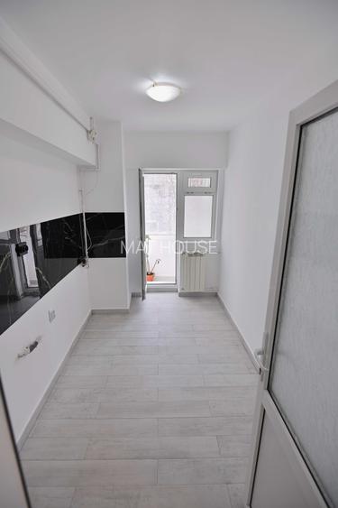 APARTAMENT 2 CAMERE 1/8 BL 1992 MONOLIT  2 BALCOANE RENOVAT VEDERE BULEVARD - 2