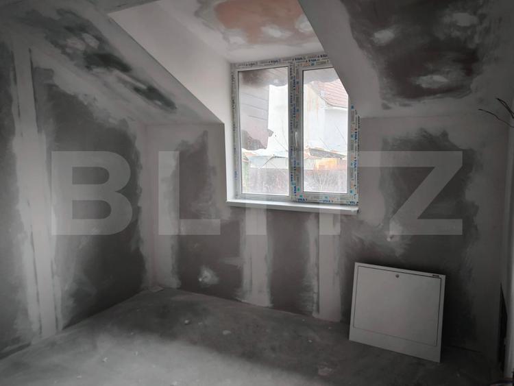 Casa P+M 80 mp utili, 230 mp teren, zona Lascar Catargiu