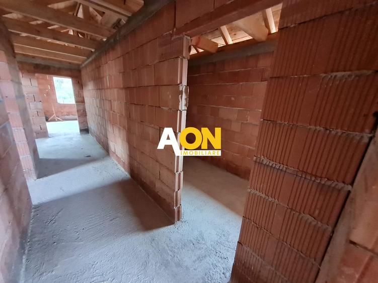 Casa 4 Camere la Rosu, 386 mp, Alba-Micesti