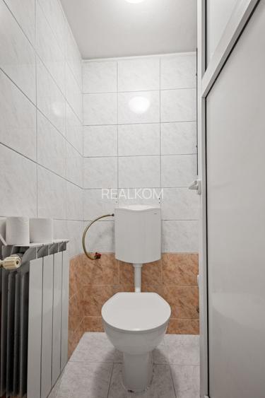 VANZARE VILA 9 CAMERE DACIA- RADU DE LA AFUMATI NR.42 - COMISION 0% - 26