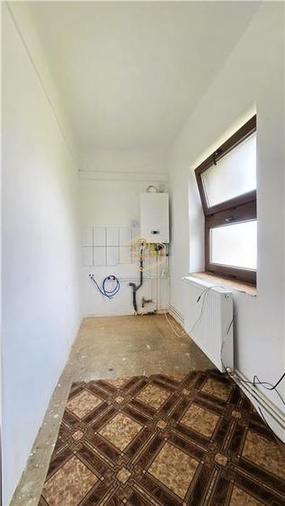 VIDEO | Casa pe colt, cu 2 camere si teren 245 m² | Paulestiului