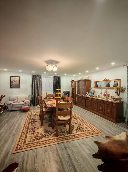 Casa 4 camere, 255 mp, Campia Turzii