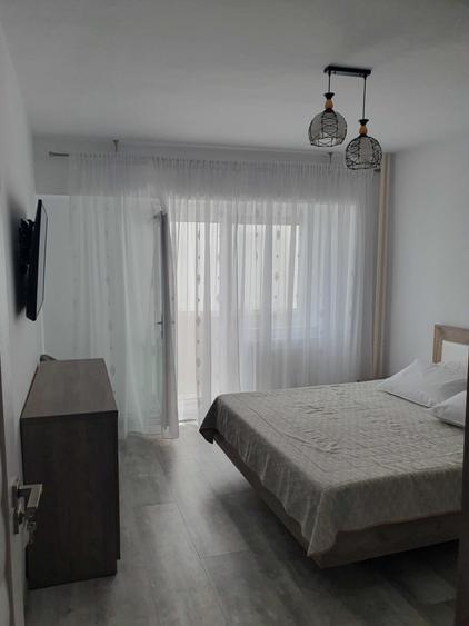 TOMIS III 3 CAMERE ETAJ 2 600 EURO TERMEN LUNG