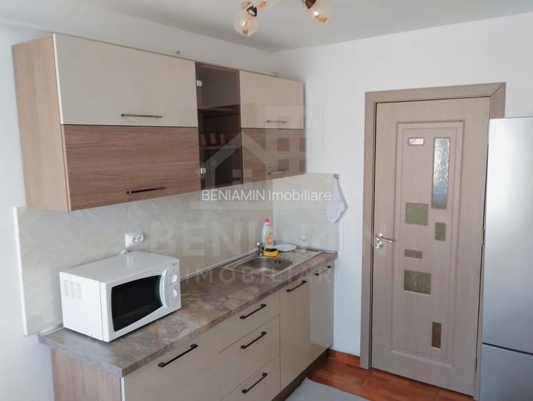 2 Camere-Decomandat-Centrala Termica-Mobilat-Utilat-Cornitoiu