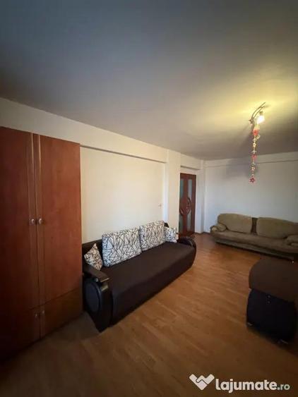 Apartament 3 camere Craiovita noua, bloc nou, loc parcare