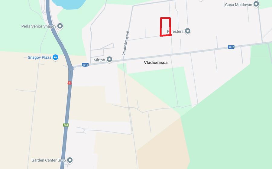 Snagov-Vladiceasca, aproape de DN 1, retras, langa constructii, liber
