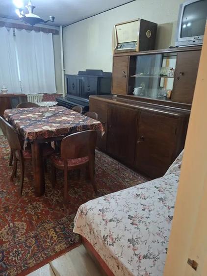 Apartament 3 camere, 60 mp total, etaj 1, bloc reabilitat, Favorit