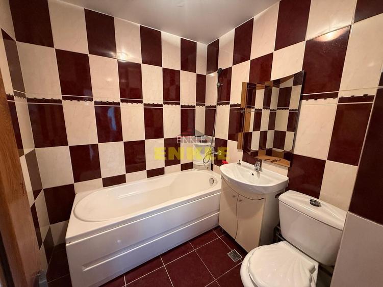 De vânzare apartament 2 camere decomandat – zona Liceului Sportiv - 5