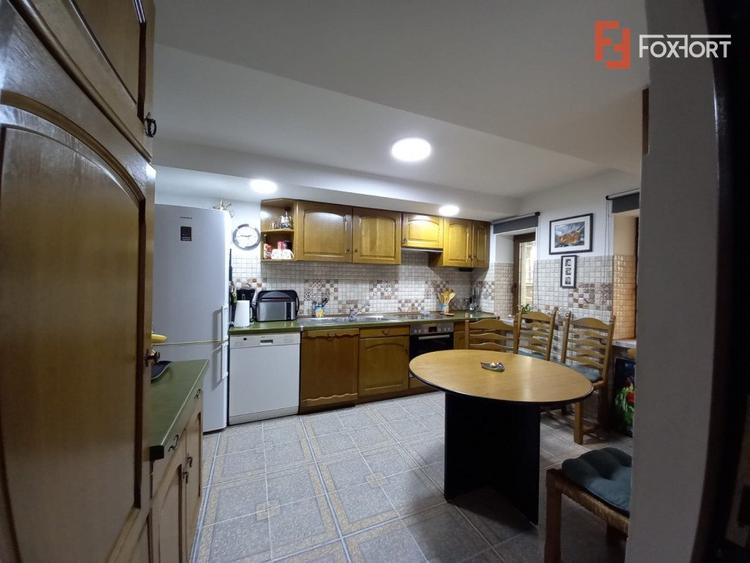 COMISION 0% Apartament demisol 3 camere de vanzare in Timisoara Pretabil Birouri