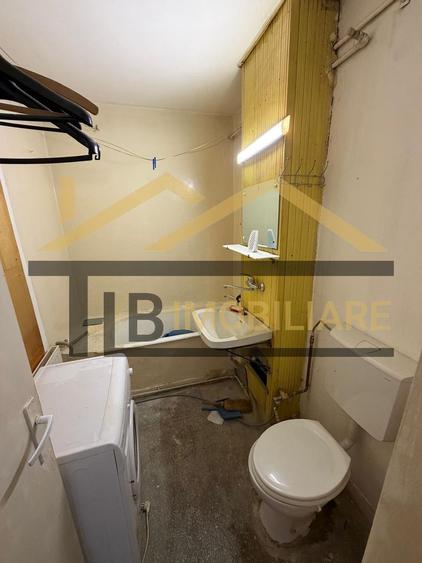 Apartament de 2 camere, decomandat, 52.5mp, zona Diamant