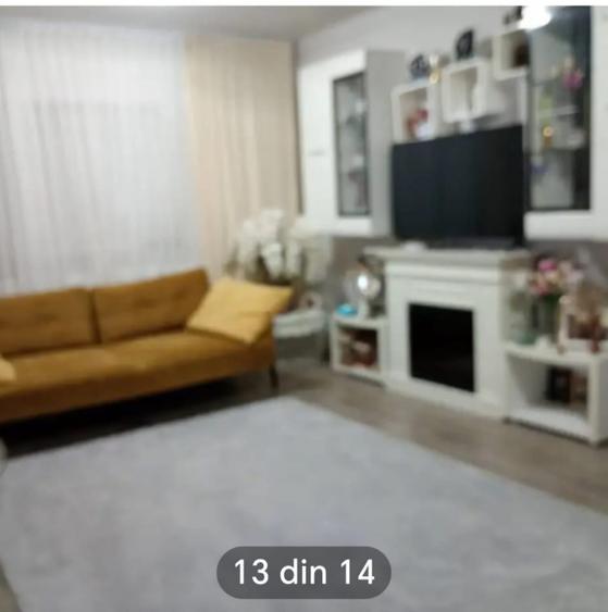 Varias - Casa Individuala - Teren