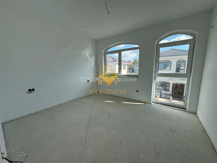 Casa 4 Camere Semifinisata, 2 Garaje, Curte 450mp, Terase 93mp, Dezmir - 5