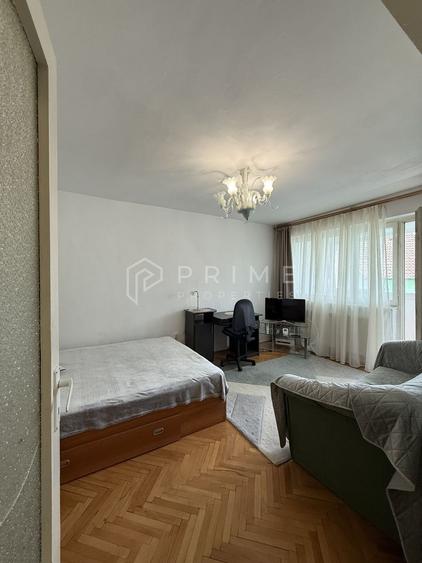 Apartament 3 camere de închiriat – Dâmbu, etaj 1, ideal pentru studenț