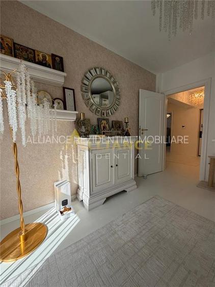Apartament 3 camere mobilat utilat modern * Strada Biruintei - 4