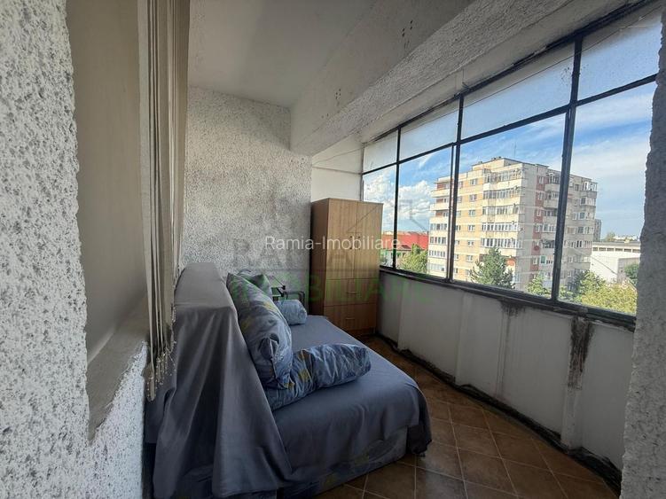 Apartament 3 camere decomandat cu 2 băi în Calea București - 12