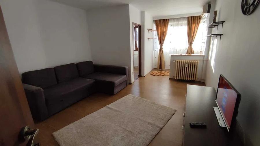 Garsoniera Drumul Taberei metrou Favorit zona Sibiu/Compozitorilor