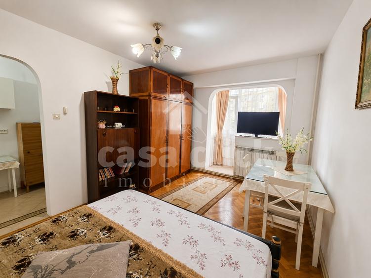 Apartament cu 1 cameră, decomandat, renovat, Micro 14