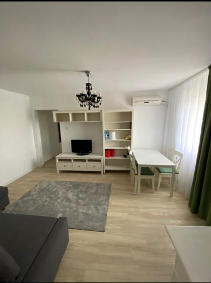 Casa de Cultura- apartament cu 2 camere, mobilat si utilat, centrala pe gaz