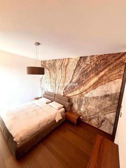 Apartament cu vedere panoramică spre lacul Floreasca si Herastrau