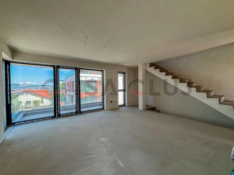 Duplex Semifinisat - Zona Grand Hotel Italia - Garaj si priveliste