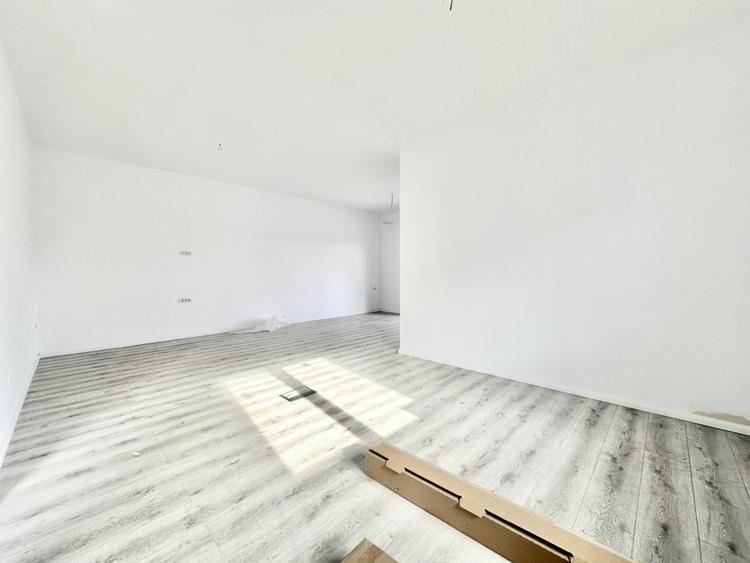 Duplex modern - 3 camere - Teren 333 mp - Mosnita Noua