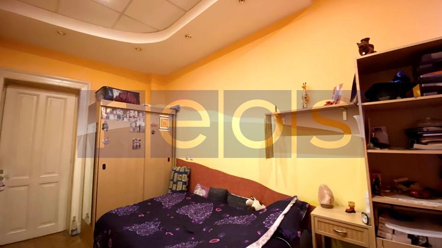 DE VANZARE CASA 6 CAMERE, CURTE SI CONSTRUCTIE SECUNDARA | COTROCENI