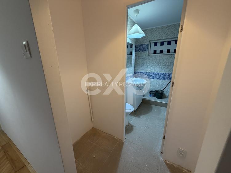 3 camere 68 mp 8 min metrou Titan bloc reabilitat parc 3 min - 16