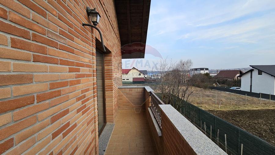 Casă / Vilă de lux, Scheia, Suceava - 38