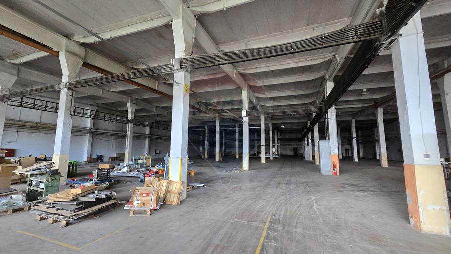 DE VANZARE spatiu industrial 6600mp | Buftea