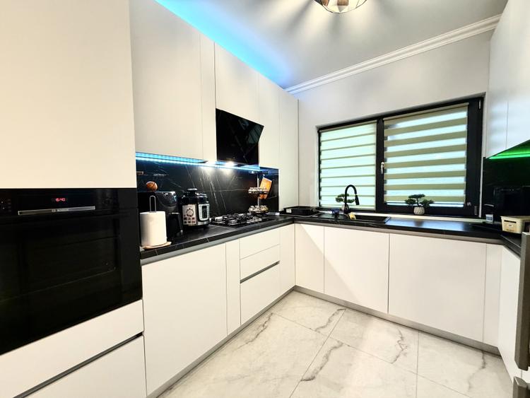 Duplex modern 3 camere, 80 mp utili, 414 mp teren - Mosnita Noua