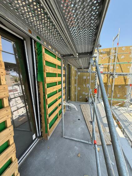 Apartament cu 2 Camere + Terasa generoasa- Plevnei - Gara de nord - Sector 1