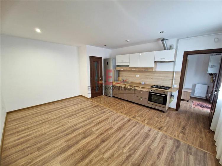 Casa 2 camere, UMF, CENTRAL, curte, renovat, Targu Mures