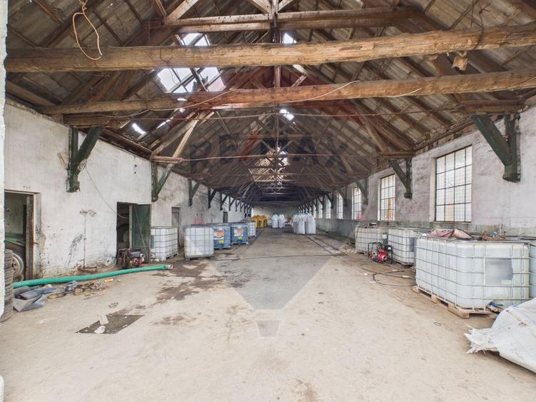 Spațiu industrial de vanzare 7950mp Lehliu Gara acces DN3+A2