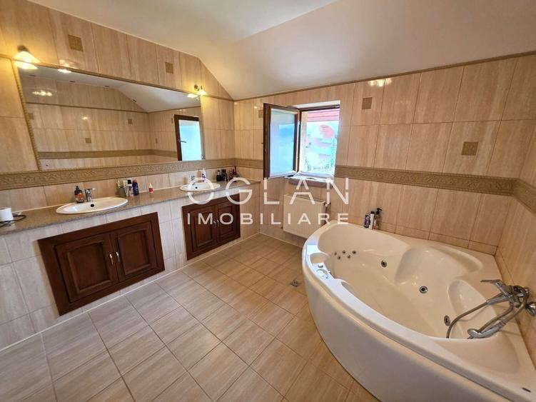 Casa Individuala 5 camere, 210 mp utili, zona premium in Selimbar