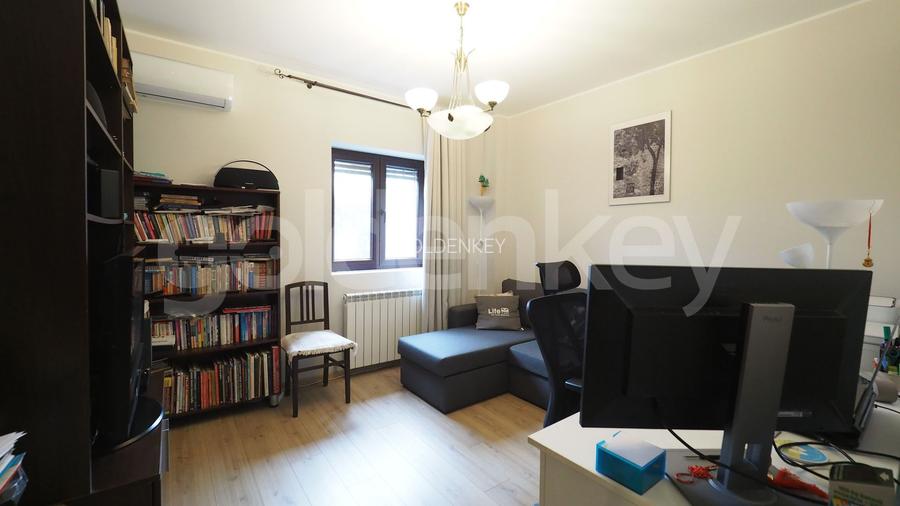 Vila individuala cu 6 camere si gradina generoasa - 9