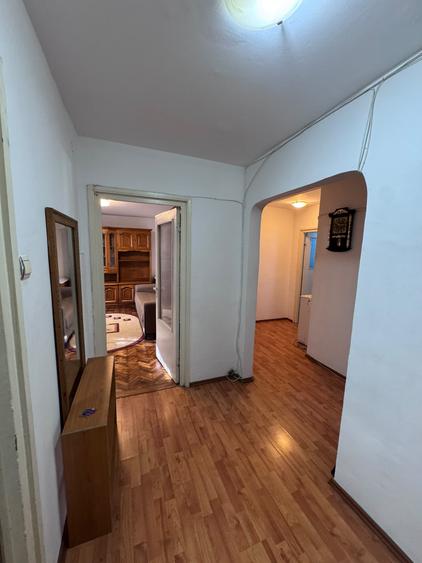 Apartament 3 Camere cu Parcare | Zonă Excelentă