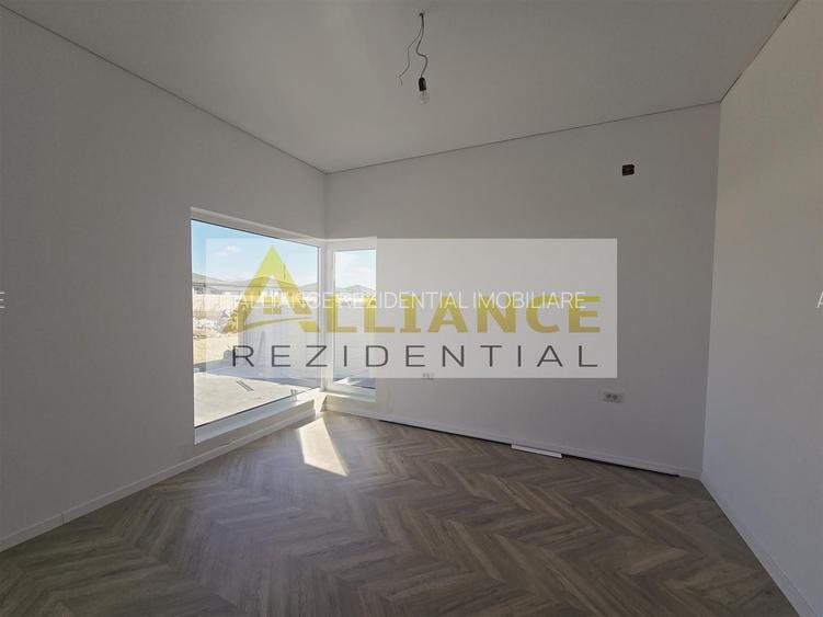 Casa individuala- 4 camere- 371mp teren- placa de beton - 8