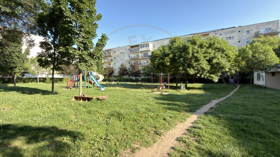Apartament 2 camere Etaj III Carei-Calea Mihai Viteazul Nr.19, Vizavi Kaufland