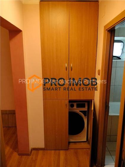 Apartament 2 camere cf 1 semidecomandat zona Micro 5 - 6