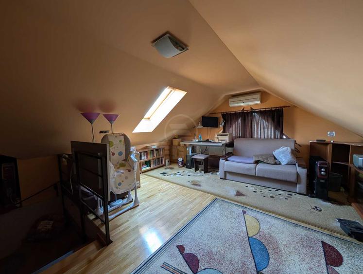 Duplex zona Iazului