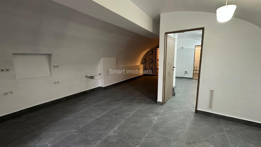 Spatiu comercial zona centrala 55mp+curte 30mp - 5