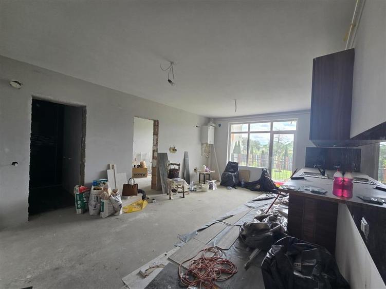 Apartament cu trei camere parter Arhitectilor
