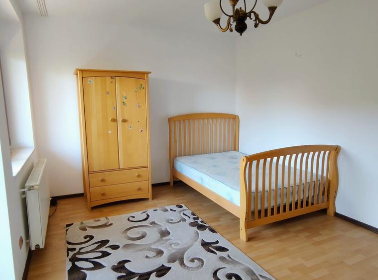 Vila duplex, garaj, zona Scoala Britanica