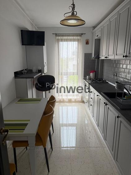 Inchiriere apartament 4 camere in zona Titan, sector 3. - 9