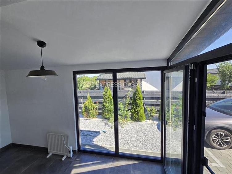 Casa individuala de vanzare, cu 3 camere, in  Lunca Cetatuii - 18