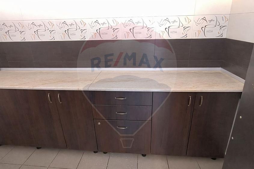Spațiu comercial de vanzare in Floresti
