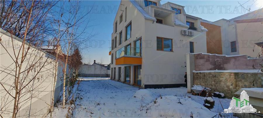 Apartament 3 camere si curte proprie de 141mp, bloc boutique, finisaje premium,
