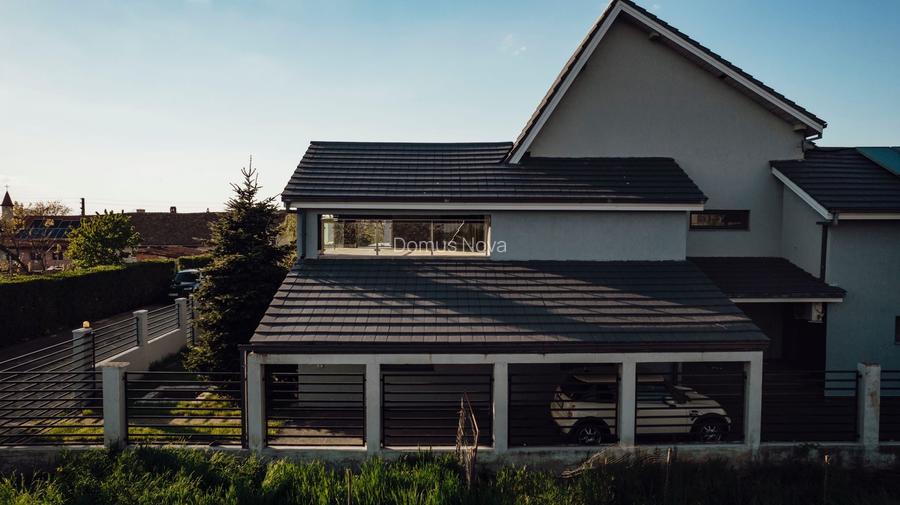 Casă modernă P+E+M de vânzare în Peciu Nou | 180 mp utili | Teren 500 mp | 3 dor - 2