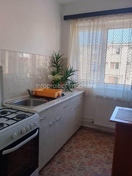 Închiriere apartament 2 camere, mobilat, utilat, etaj 2, situat ultracentral - 10